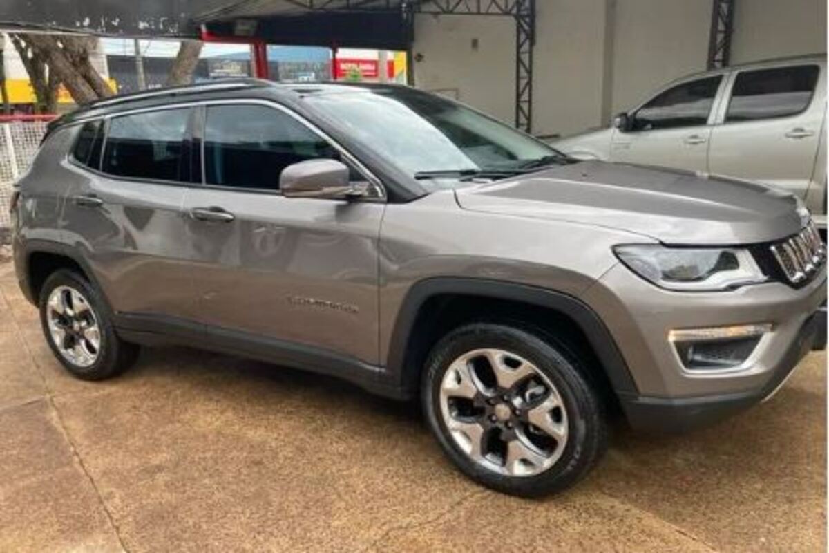 Jeep Compass 2018 Limited 4x4 Cinza 02